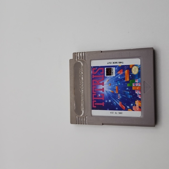 Red DMG original game boy custom with Tetris game - Picture 4 of 5